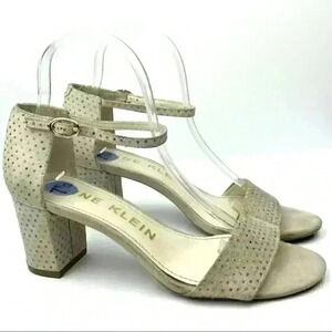 Anne Klein heels size 7.5 Camila pindot leather